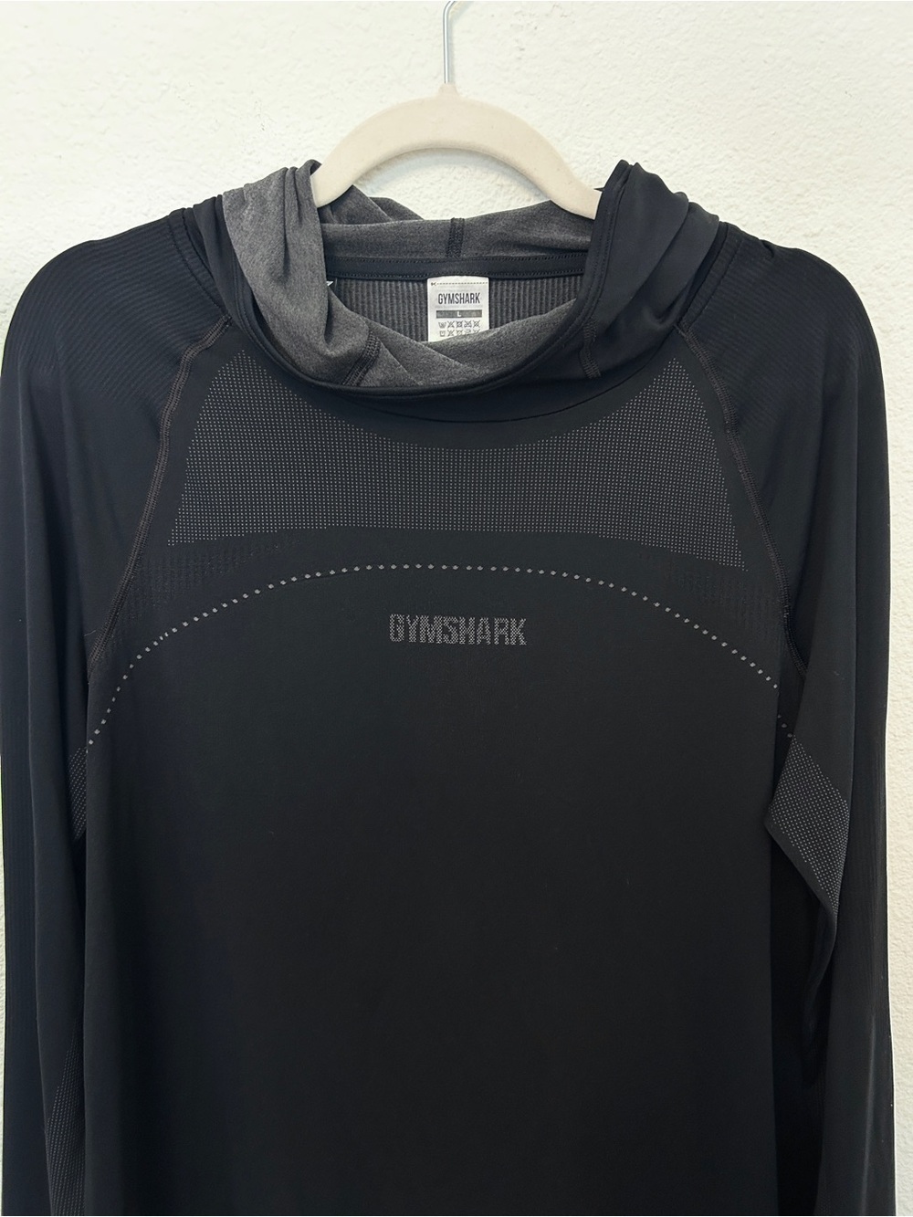 Gymshark Breeze Seamless Hoodie Cinch Back Black Athletic - Picture 4 of 14